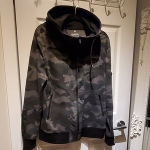 Rocawear Zip up Hoodie